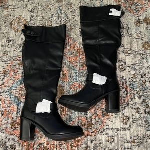BRAND NEW Charlotte Russe knee high boots